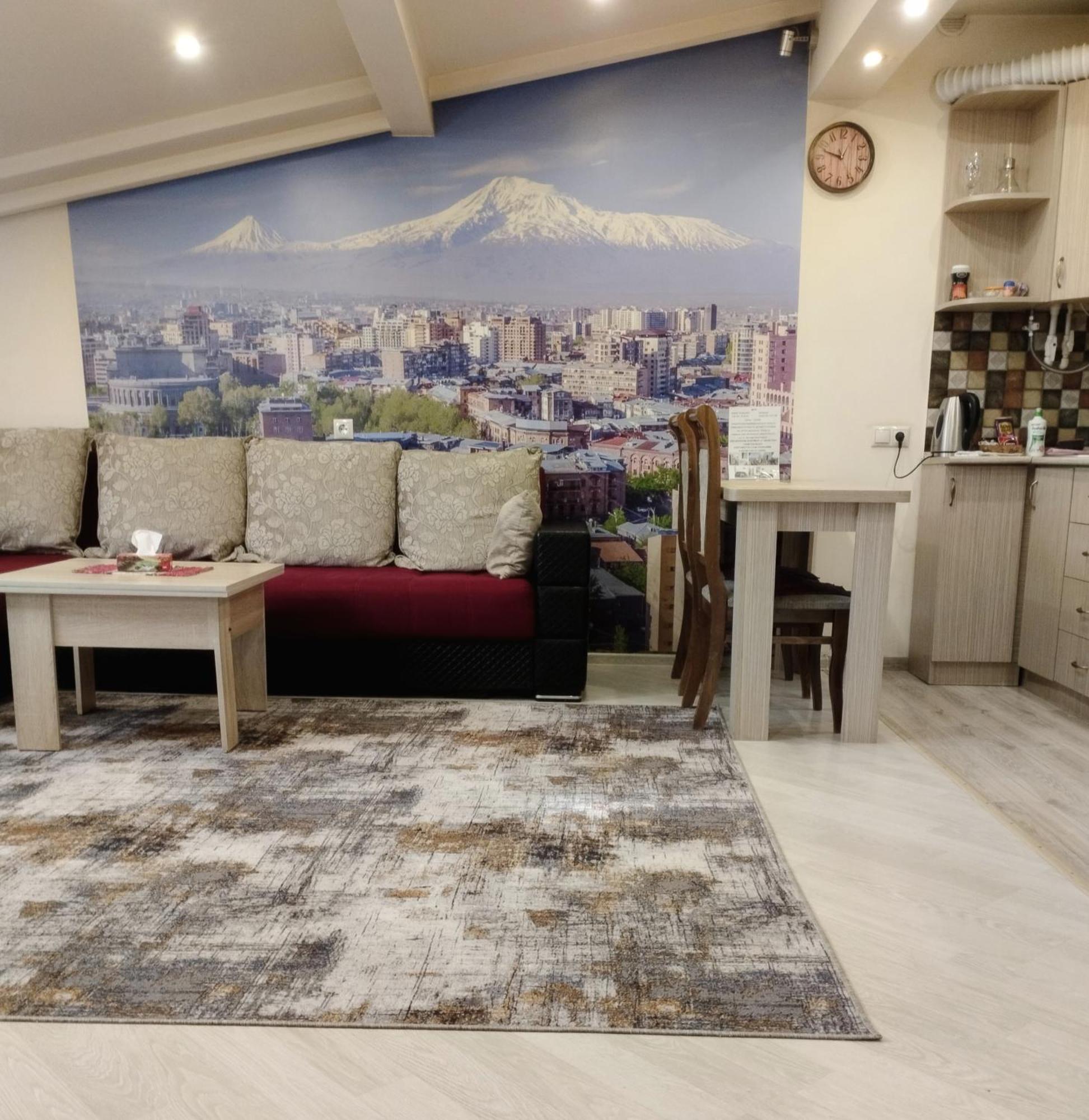 Lily's Apartment *